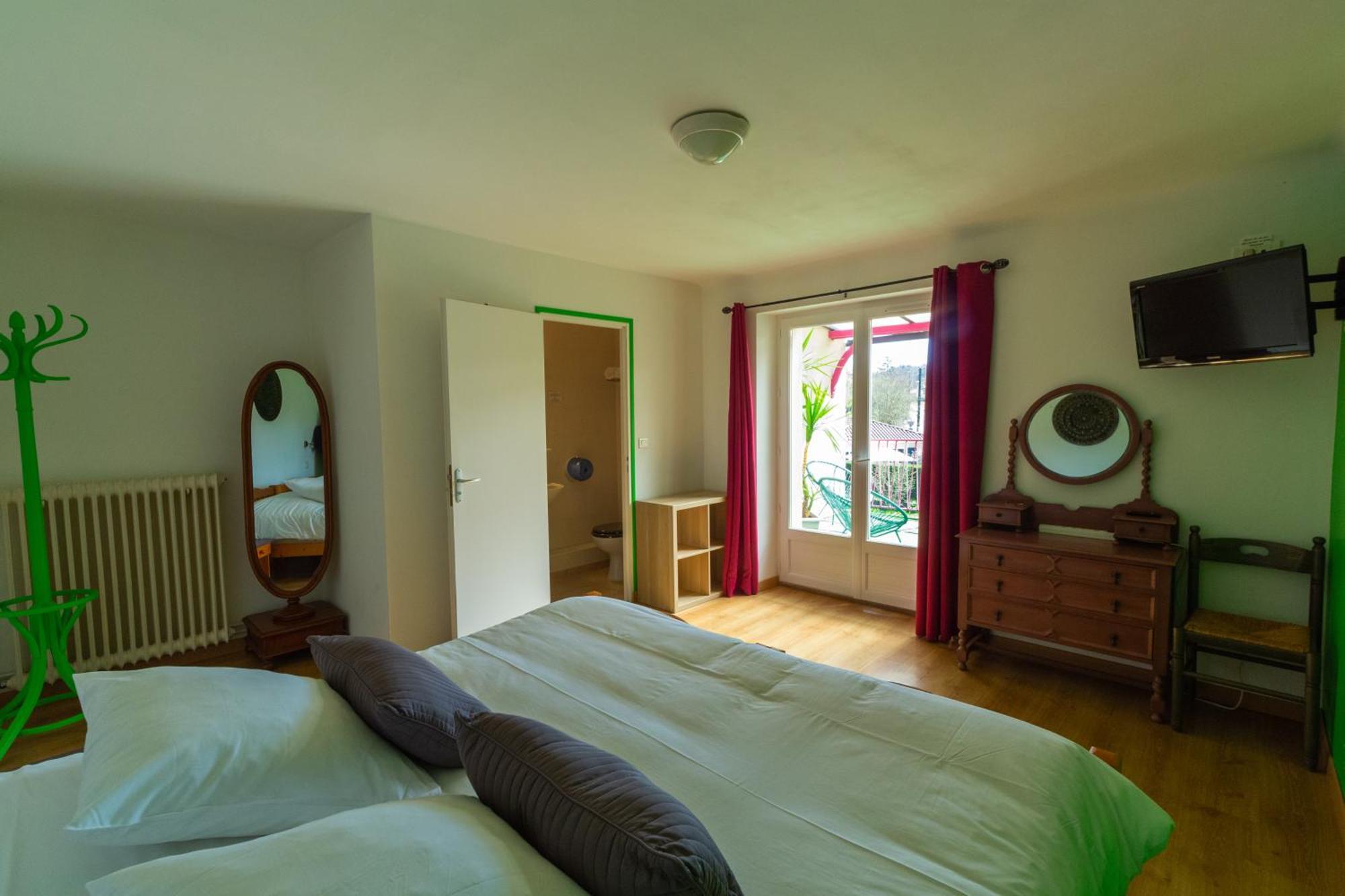 Hotel La Barguelonne Montcuq Eksteriør billede